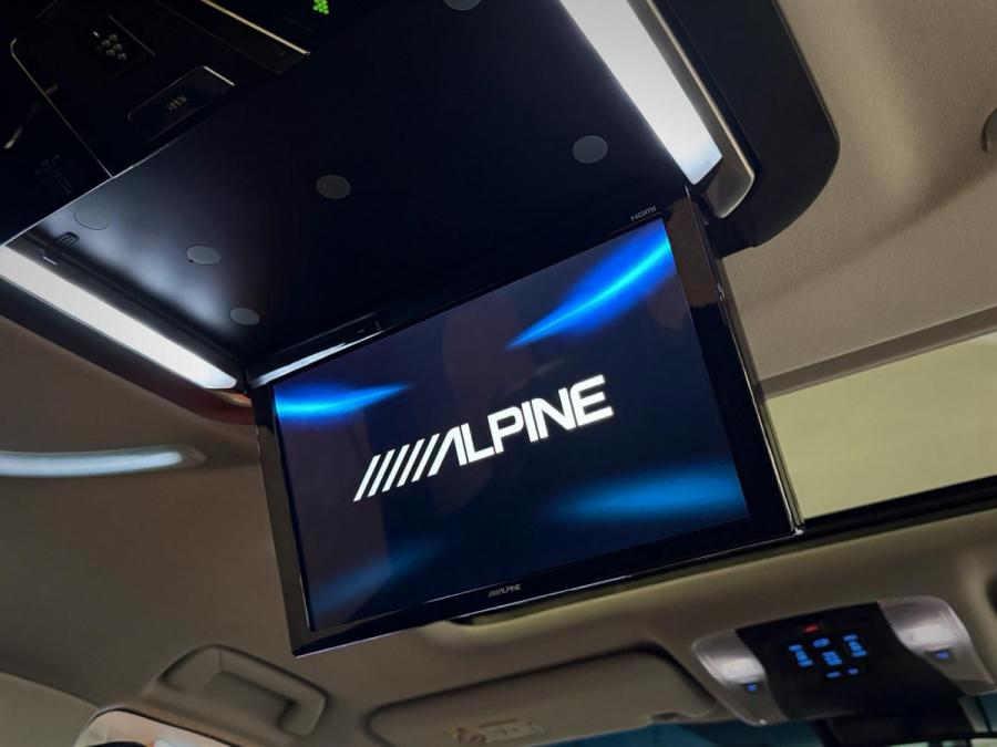 Alphard 2.5 SC Modellista - Image 13